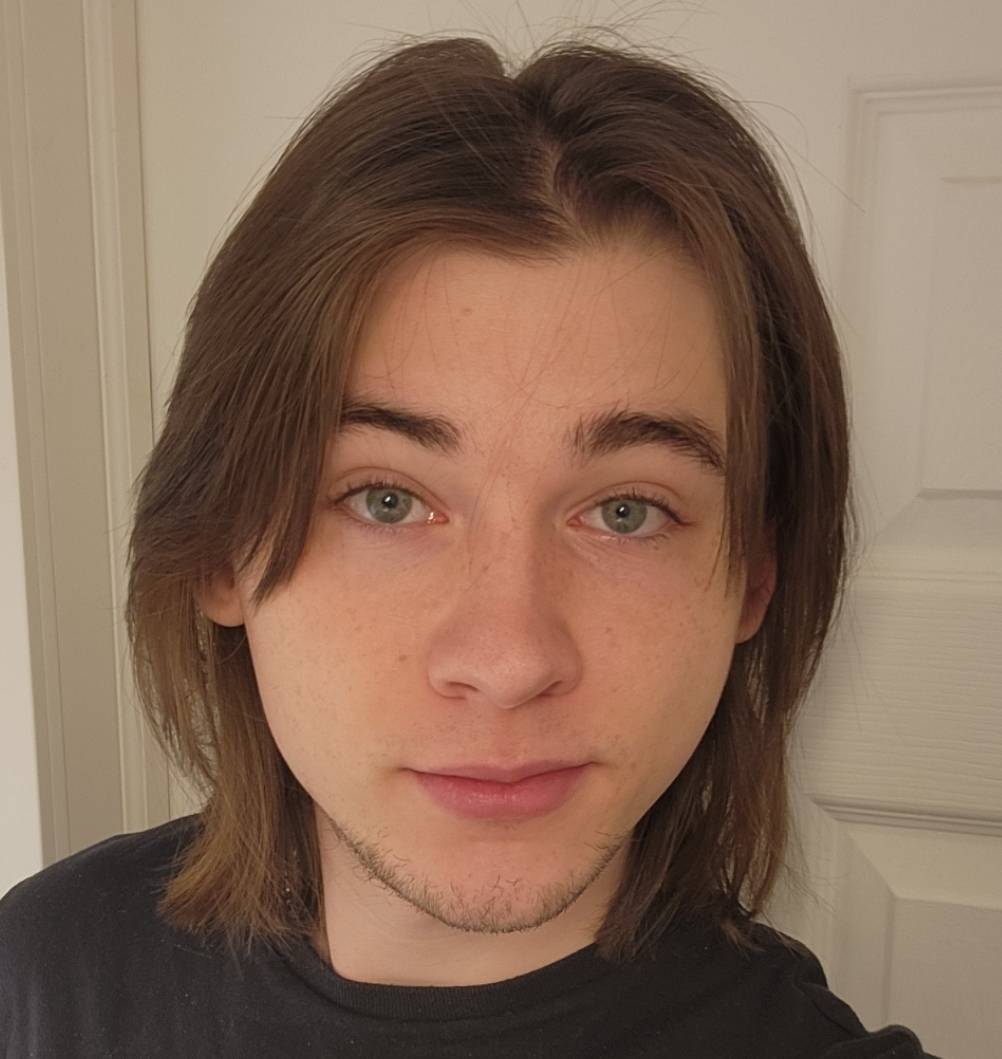 Tim Mills headshot